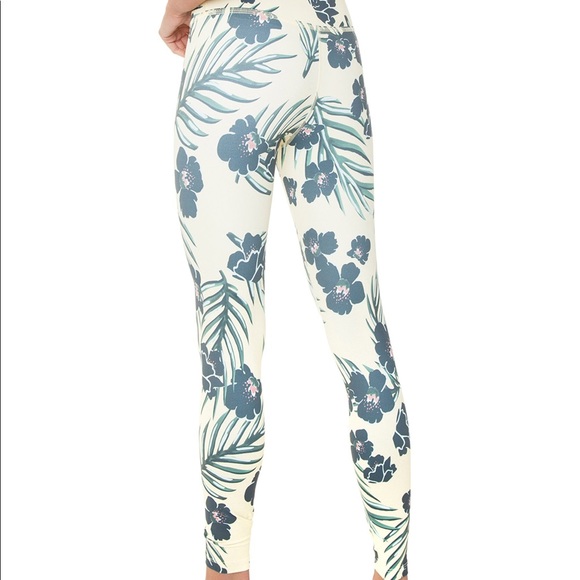 Beyond Yoga Pants & Jumpsuits Beyond Yoga Olympus Floral Sunrise